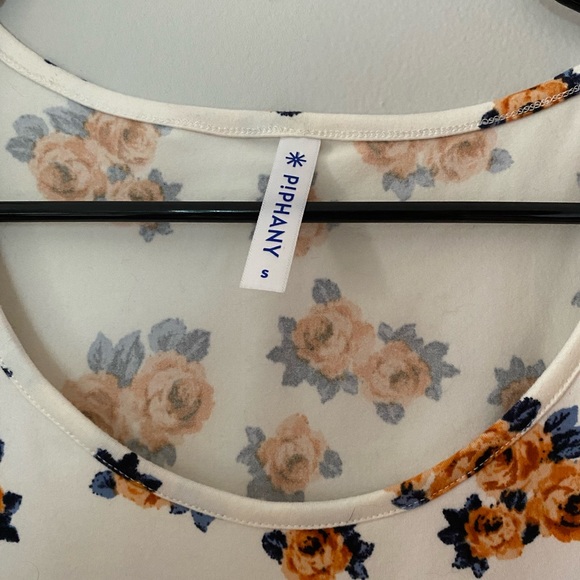 LAST CHANCE / Piphany Torrey Floral White Half-Sleeve Blouse Top XS/S - Picture 2 of 5